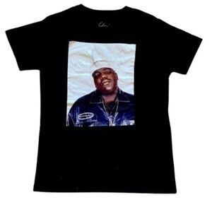 NOTORIOUS B.I.G size medium men’s tee. Excellent condition.
